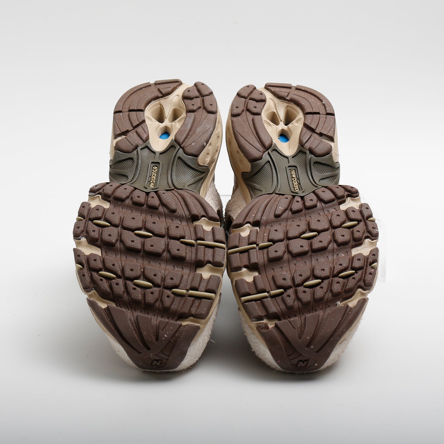 New Balance MR530 Trainers Lined Brown Cream Green