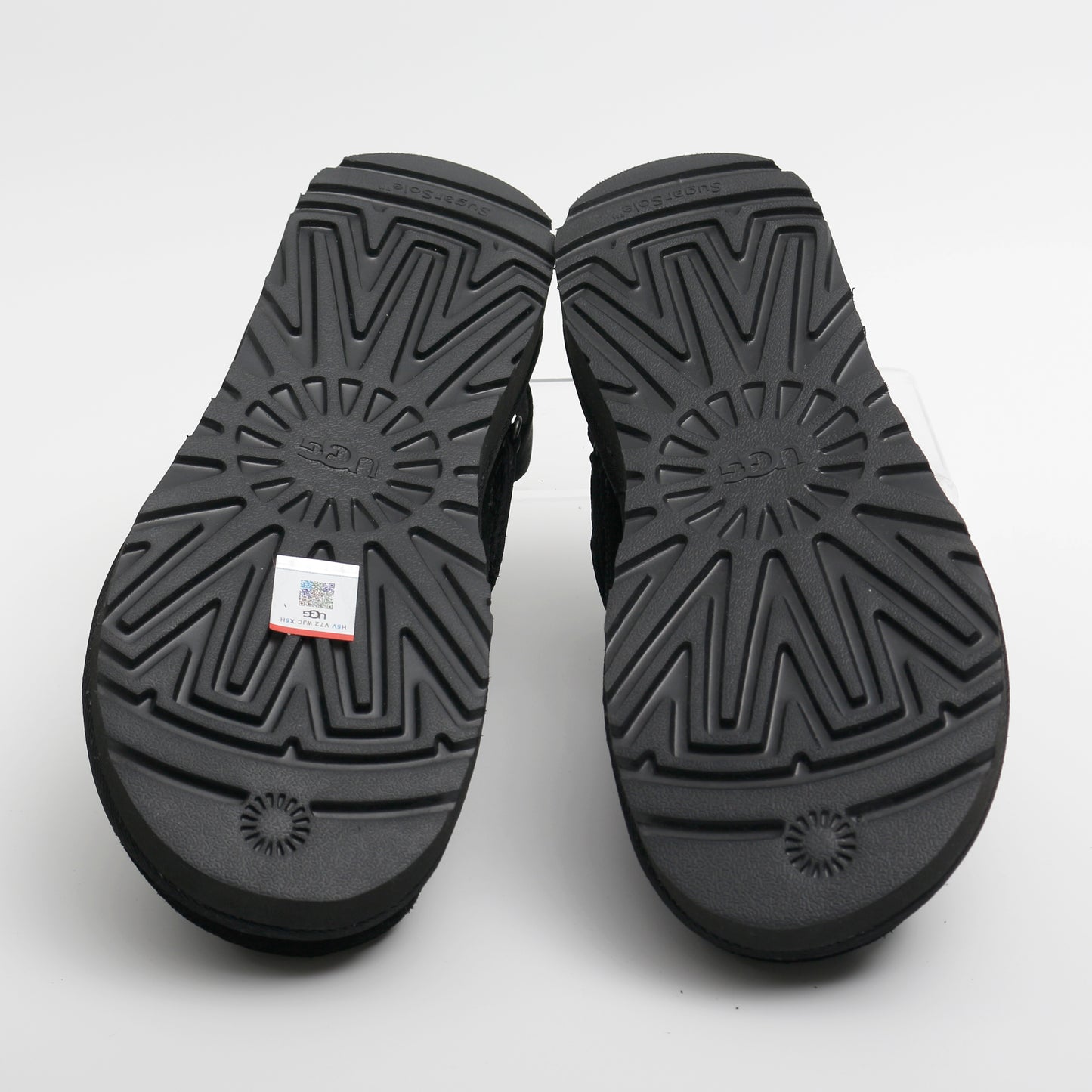 Ugg Goldencoast Clogs, Mens, Black Suede