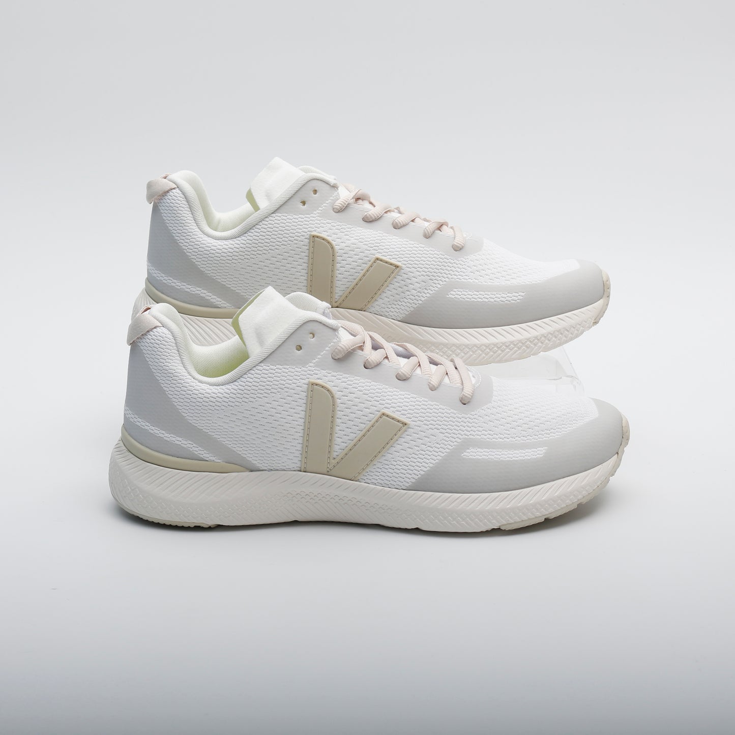 Veja Impala Engineered-Mesh Eggshell Pierre Running Shoes