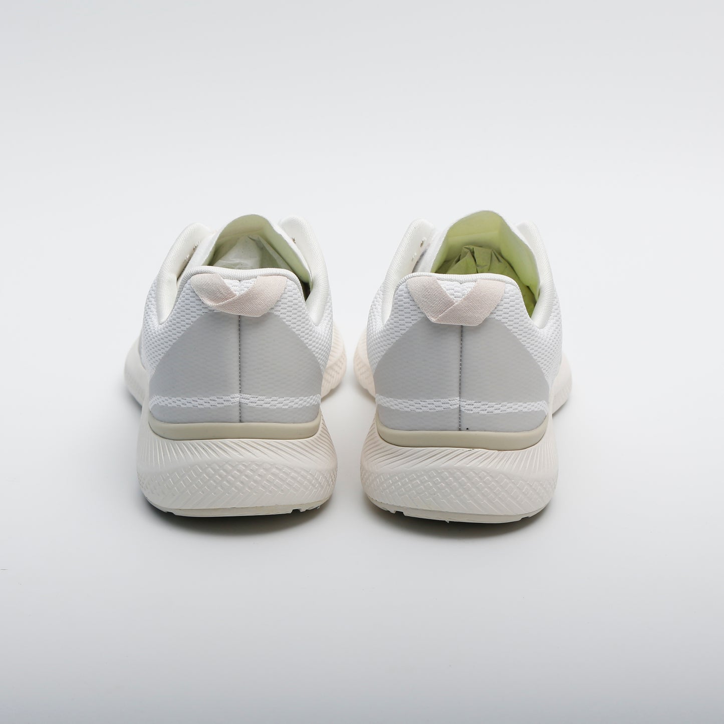 Veja Impala Engineered-Mesh Eggshell Pierre Running Shoes