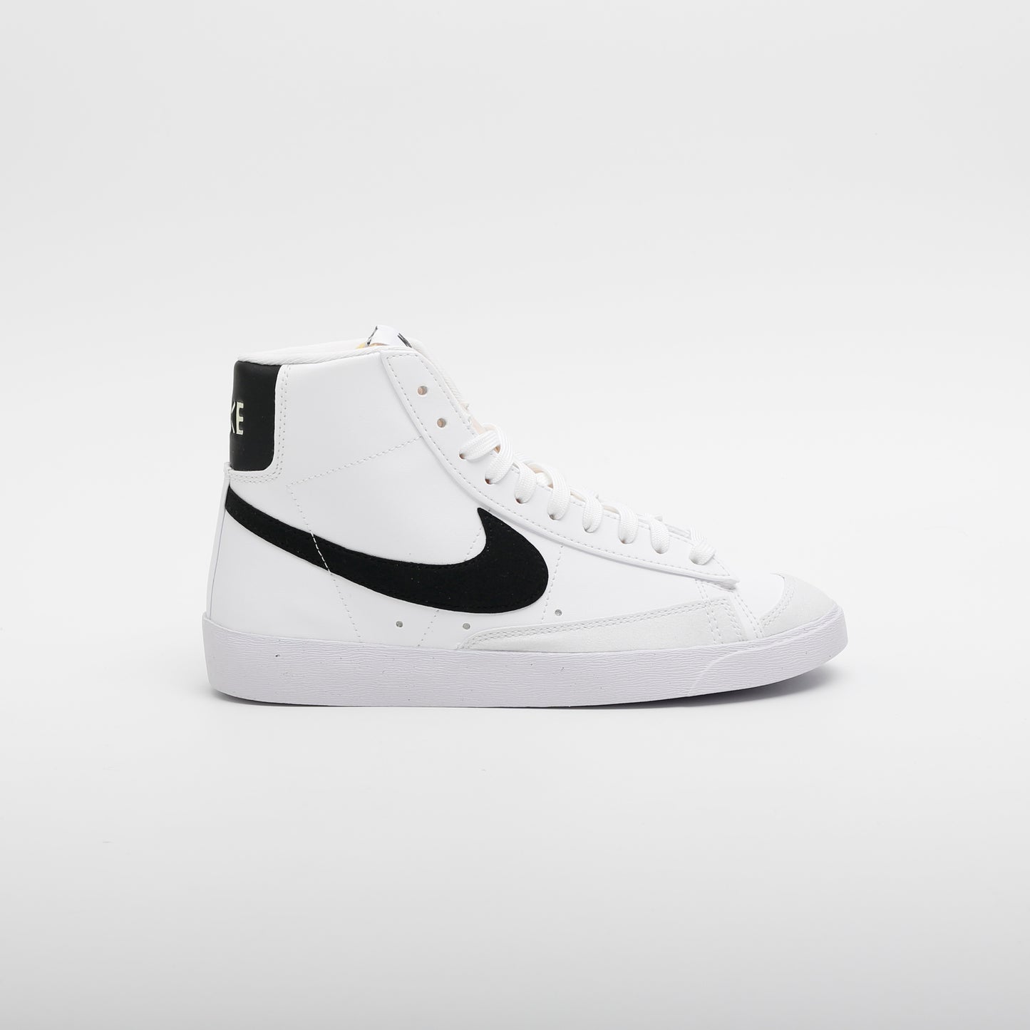 Nike W Blazer Mid '77 Next Nature, White and Black