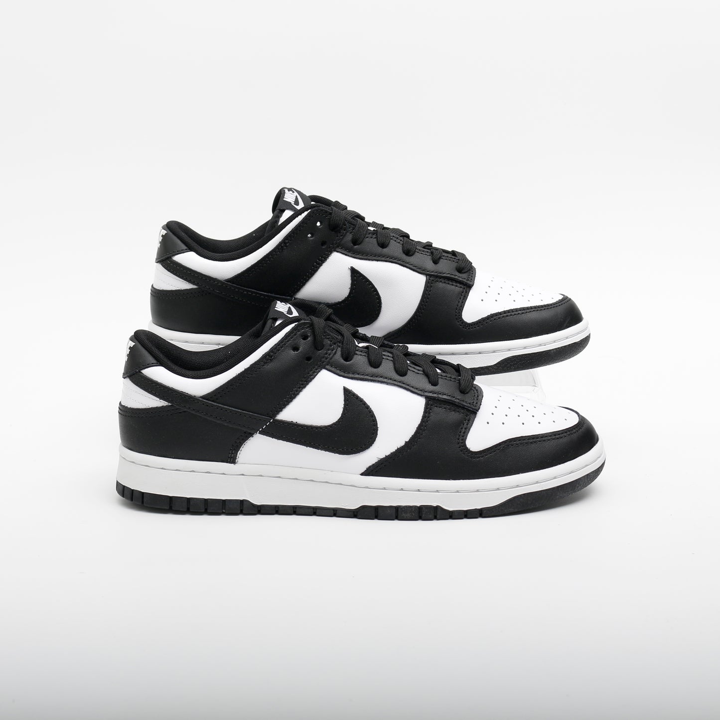 Nike Dunk Low Retro, White Black Panda