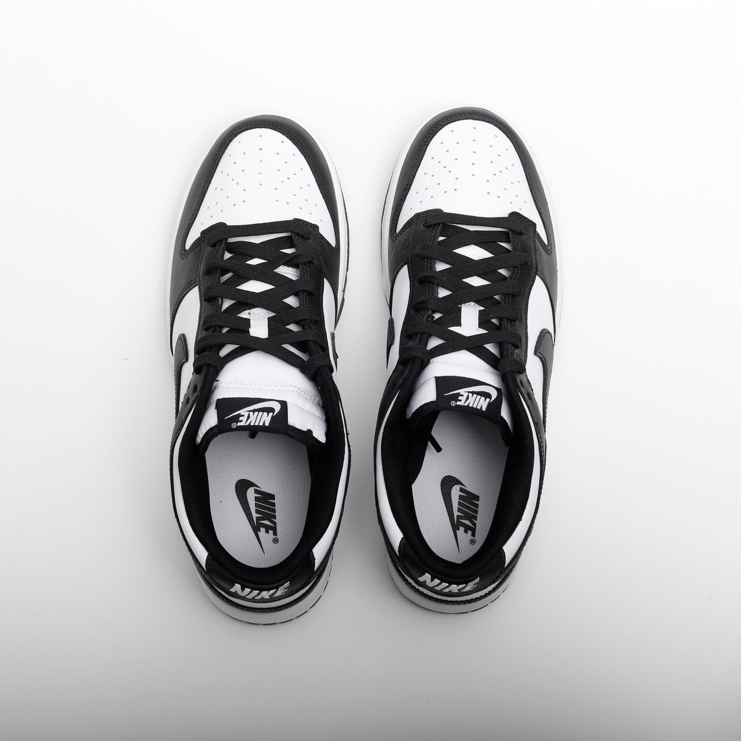 Nike Dunk Low Retro, White Black Panda