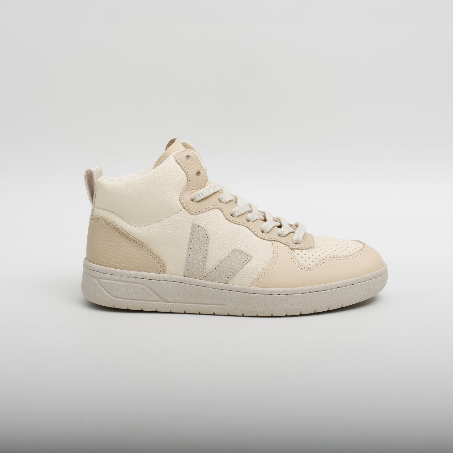 Veja V-15 Leather Cashew Pierre-Multico