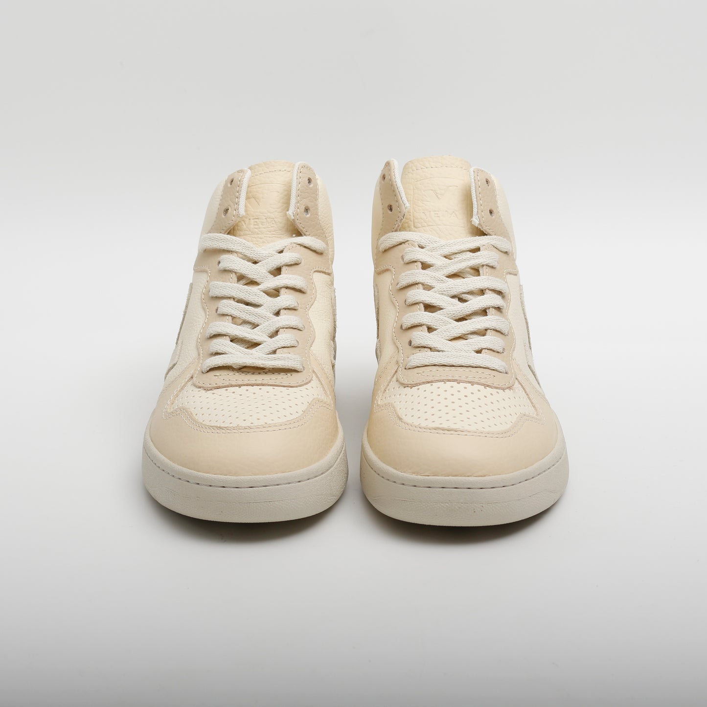 Veja V-15 Leather Cashew Pierre-Multico