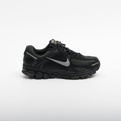 Nike Zoom Vomero 5, Black Metallic Pewter Sequoia