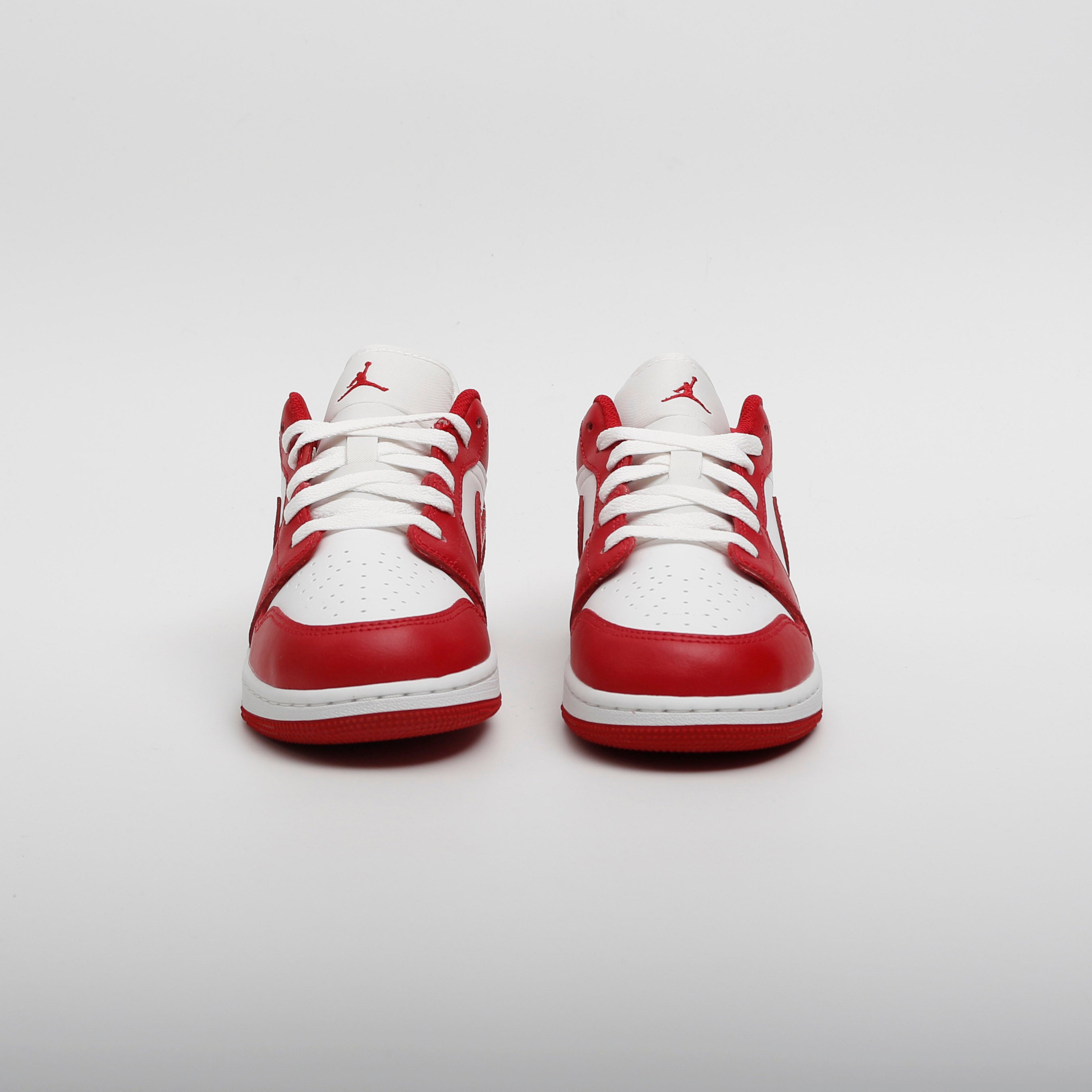 Air Jordan 1 Low (GS), Summit White Varsity Red – Upsoled